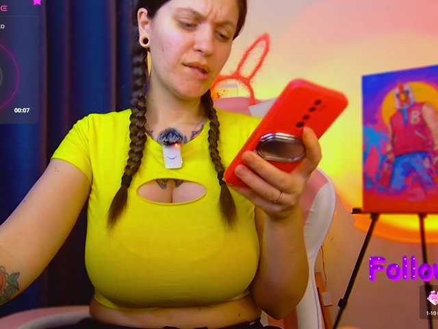 ann-mikele's BongaCams show and profile