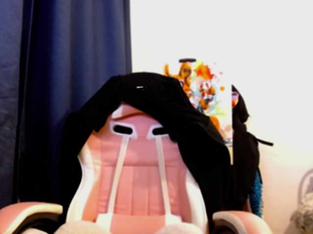 ann-mikele's BongaCams show and profile