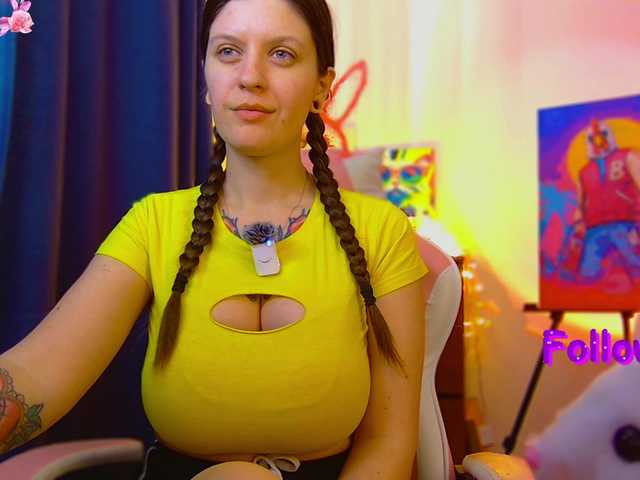 ann-mikele's BongaCams show and profile
