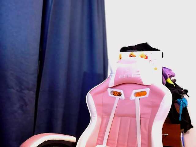 ann-mikele from BongaCams is Freechat