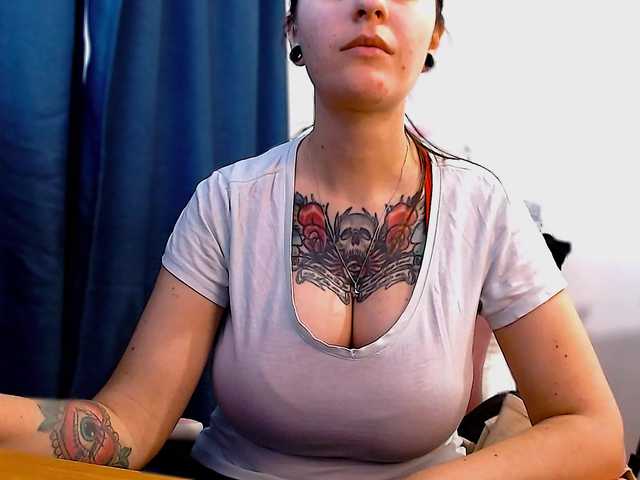  ann-mikele chat room