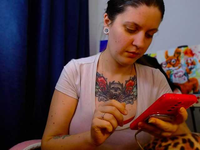 ann-mikele's BongaCams show and profile