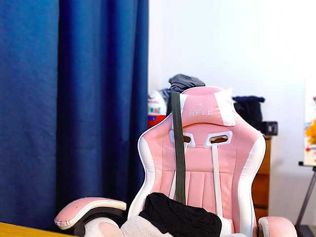 ann-mikele from BongaCams is Freechat