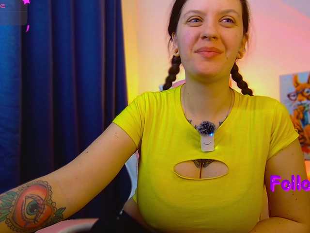 ann-mikele's BongaCams show and profile