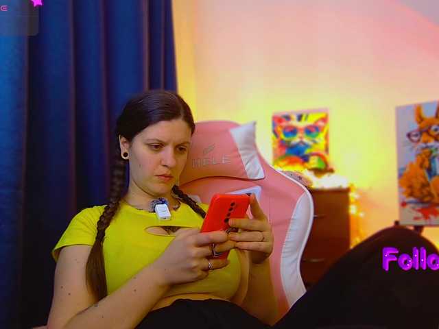 ann-mikele's BongaCams show and profile