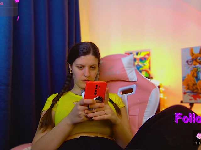 ann-mikele's BongaCams show and profile