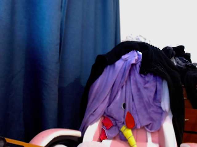 ann-mikele's BongaCams show and profile