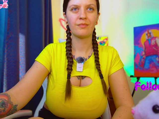 ann-mikele's BongaCams show and profile