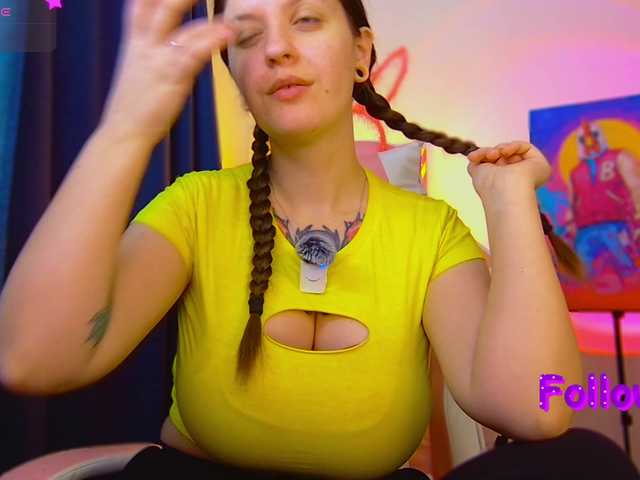 ann-mikele's BongaCams show and profile