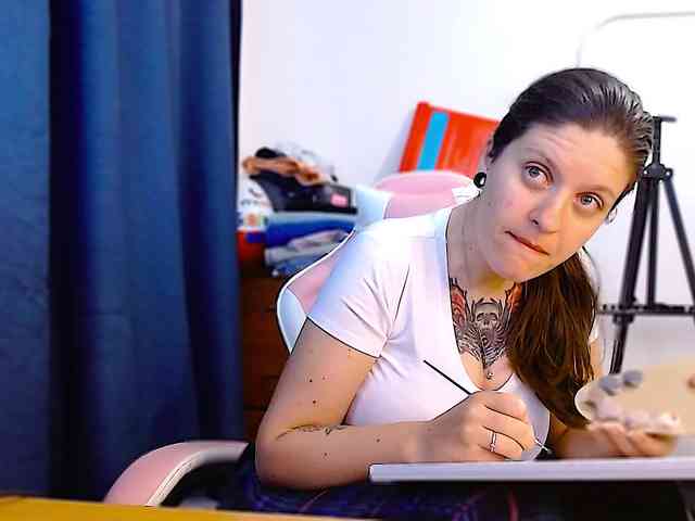 ann-mikele webcam