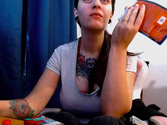 ann-mikele ann-mikele