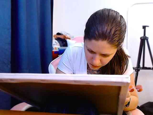 ann-mikele webcam