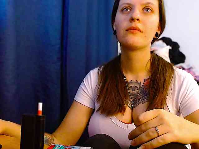 ann-mikele webcam