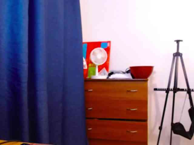 ann-mikele webcam