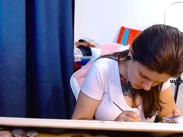 ann-mikele webcam