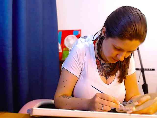 ann-mikele webcam
