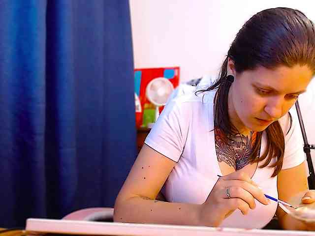ann-mikele webcam