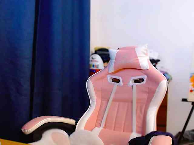 ann-mikele webcam