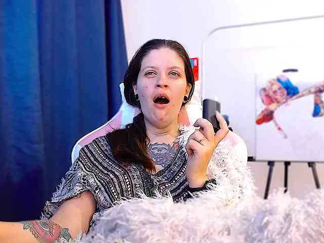 ann-mikele webcam