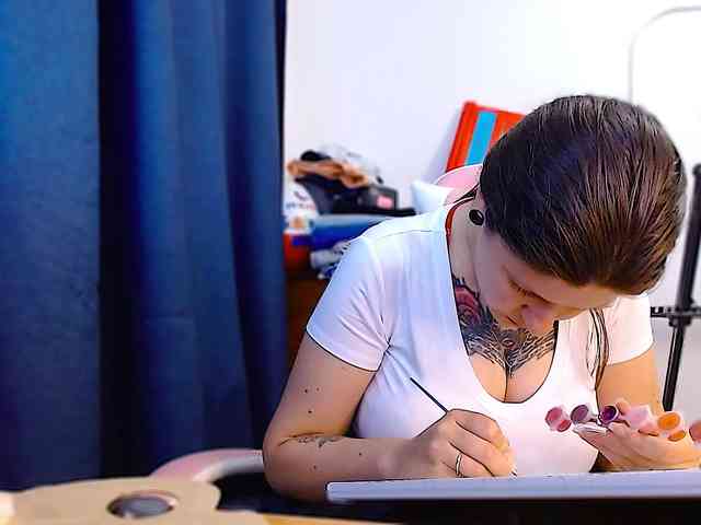ann-mikele webcam