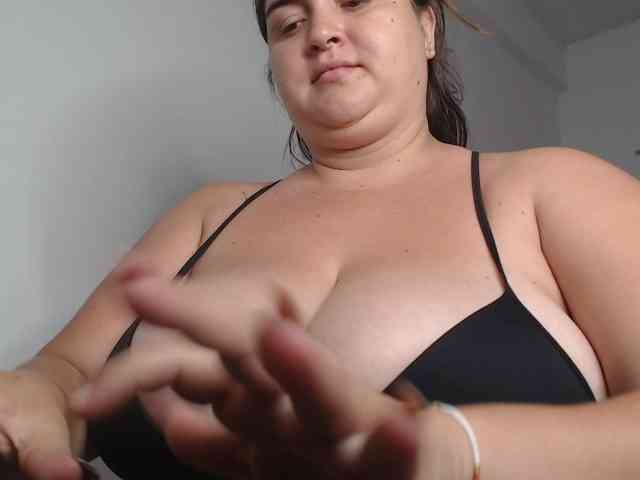 amberth-dirty webcam