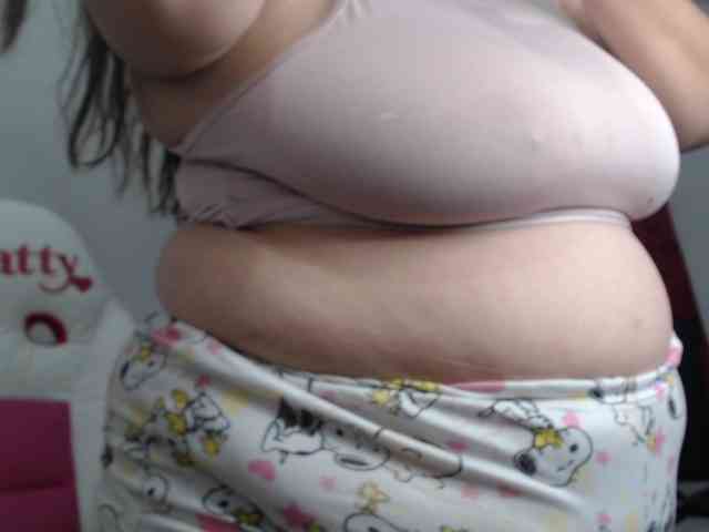 amberth-dirty webcam