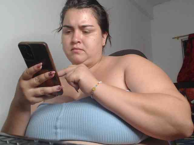 amberth-dirty webcam