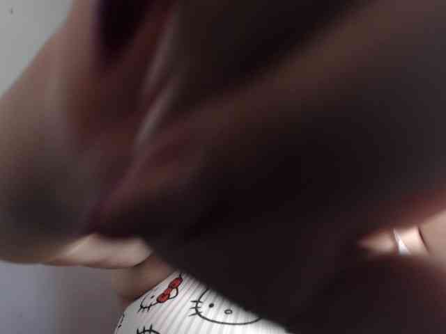 amberth-dirty webcam