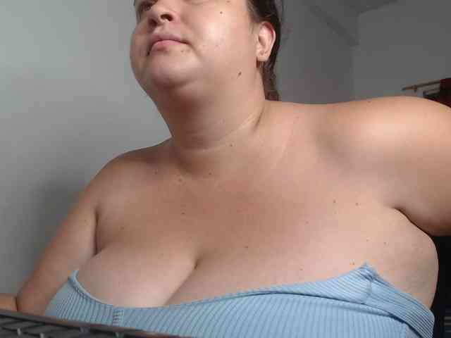 amberth-dirty webcam