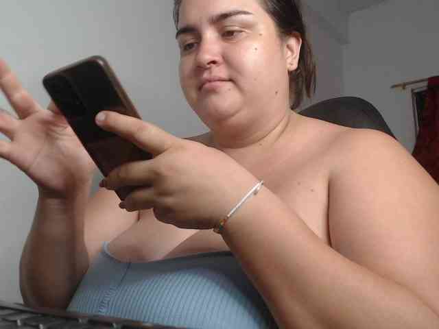 amberth-dirty webcam