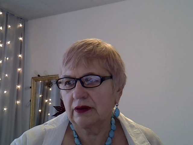 SweetCherry00's BongaCams show and profile