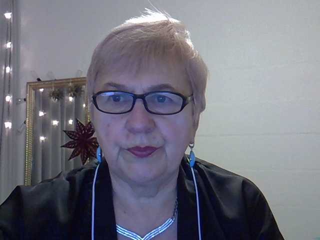 SweetCherry00's BongaCams show and profile