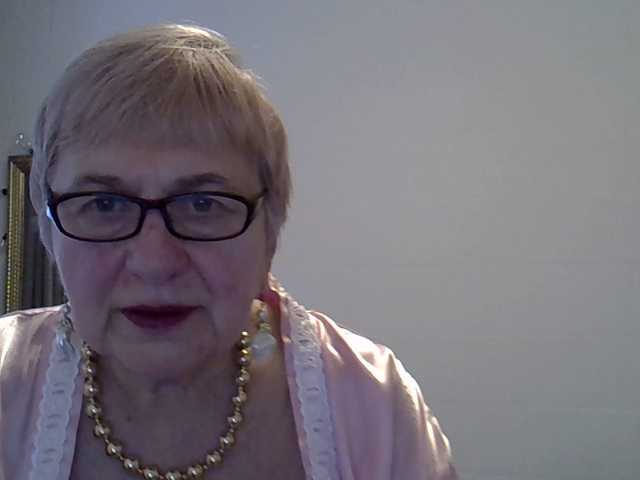 SweetCherry00's BongaCams show and profile