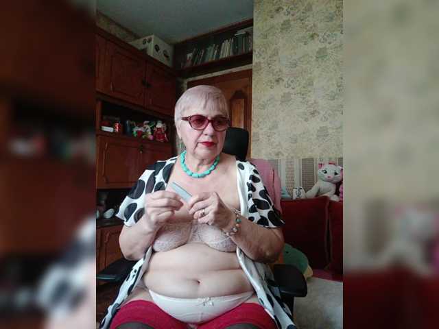 SweetCherry00's BongaCams show and profile