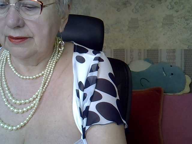 SweetCherry00 live cam profile