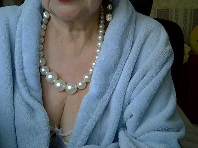 SweetCherry00's BongaCams show and profile