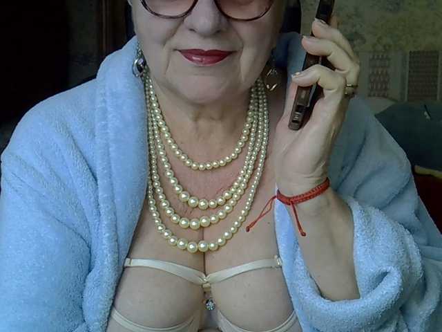 SweetCherry00's BongaCams show and profile