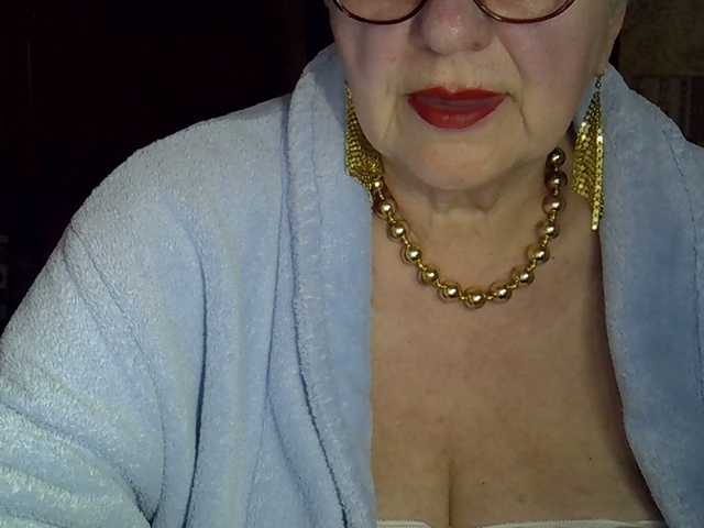 SweetCherry00's BongaCams show and profile