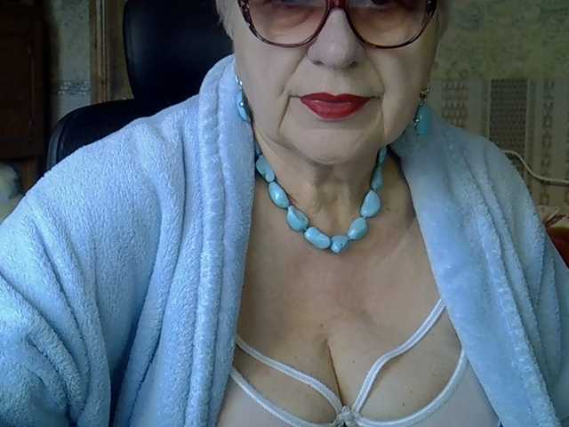 SweetCherry00's BongaCams show and profile