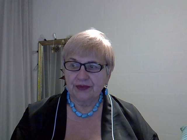 SweetCherry00's BongaCams show and profile