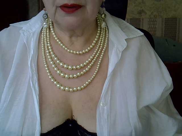 SweetCherry00's BongaCams show and profile