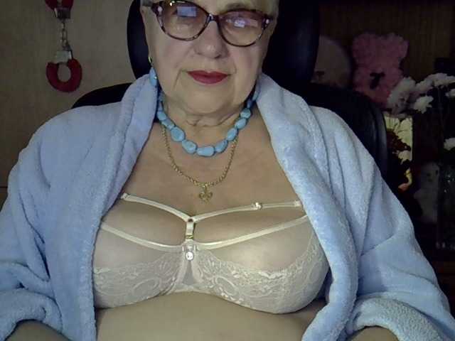 SweetCherry00 on BongaCams