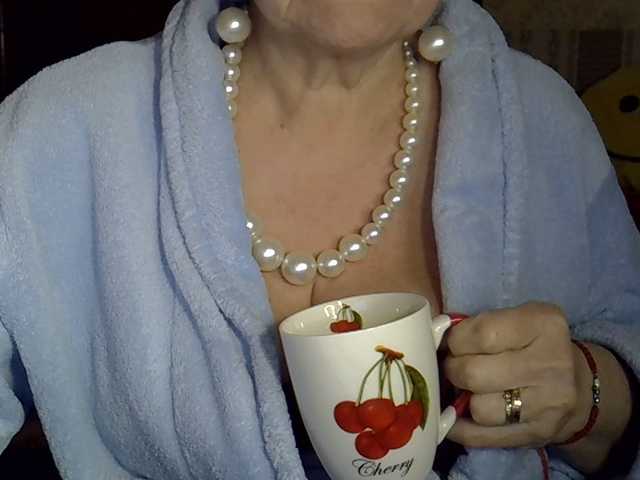 SweetCherry00's BongaCams show and profile