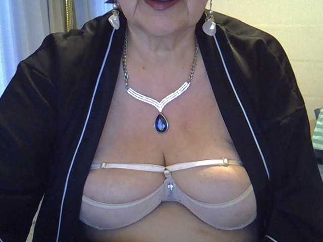 SweetCherry00 webcam