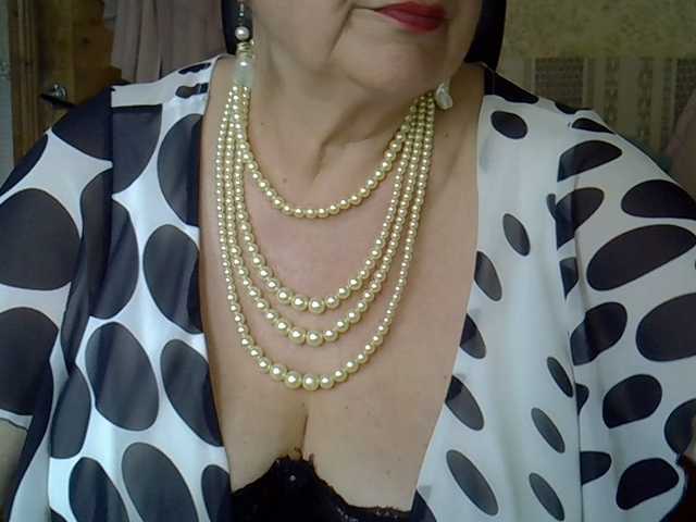 SweetCherry00's BongaCams show and profile