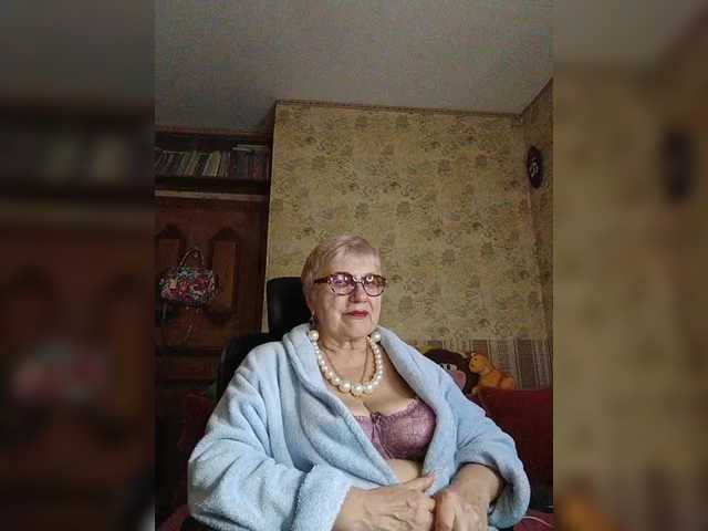 SweetCherry00's BongaCams show and profile