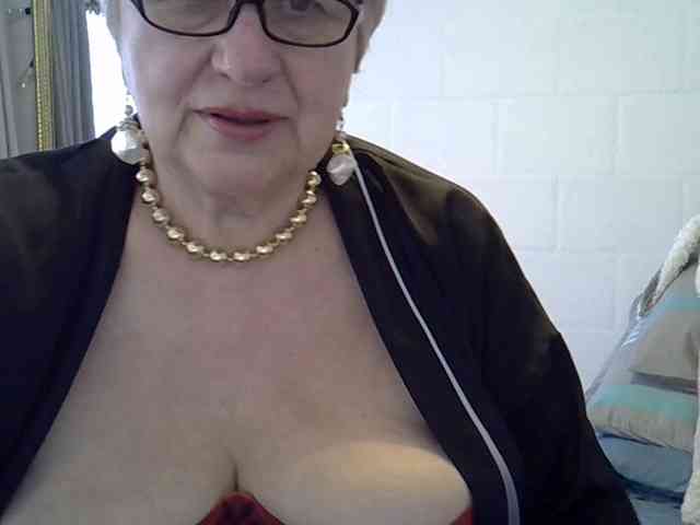 SweetCherry00 webcam