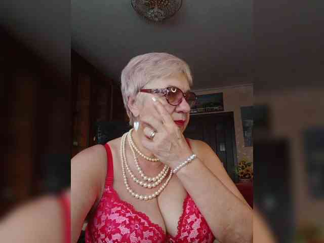 SweetCherry00 webcam
