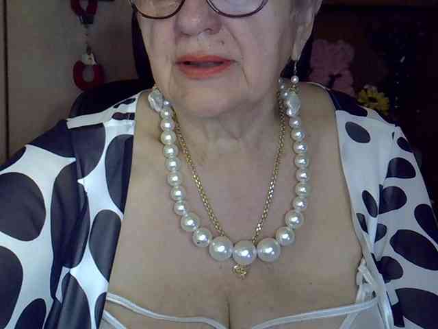 SweetCherry00 webcam