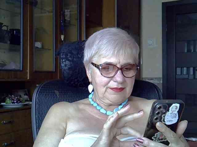 SweetCherry00 webcam
